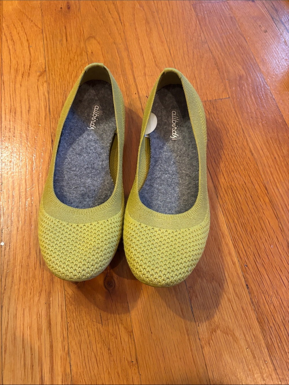 allbirds Women's Yellow with a Green Hue Tree Breezer Ballet Flats 6